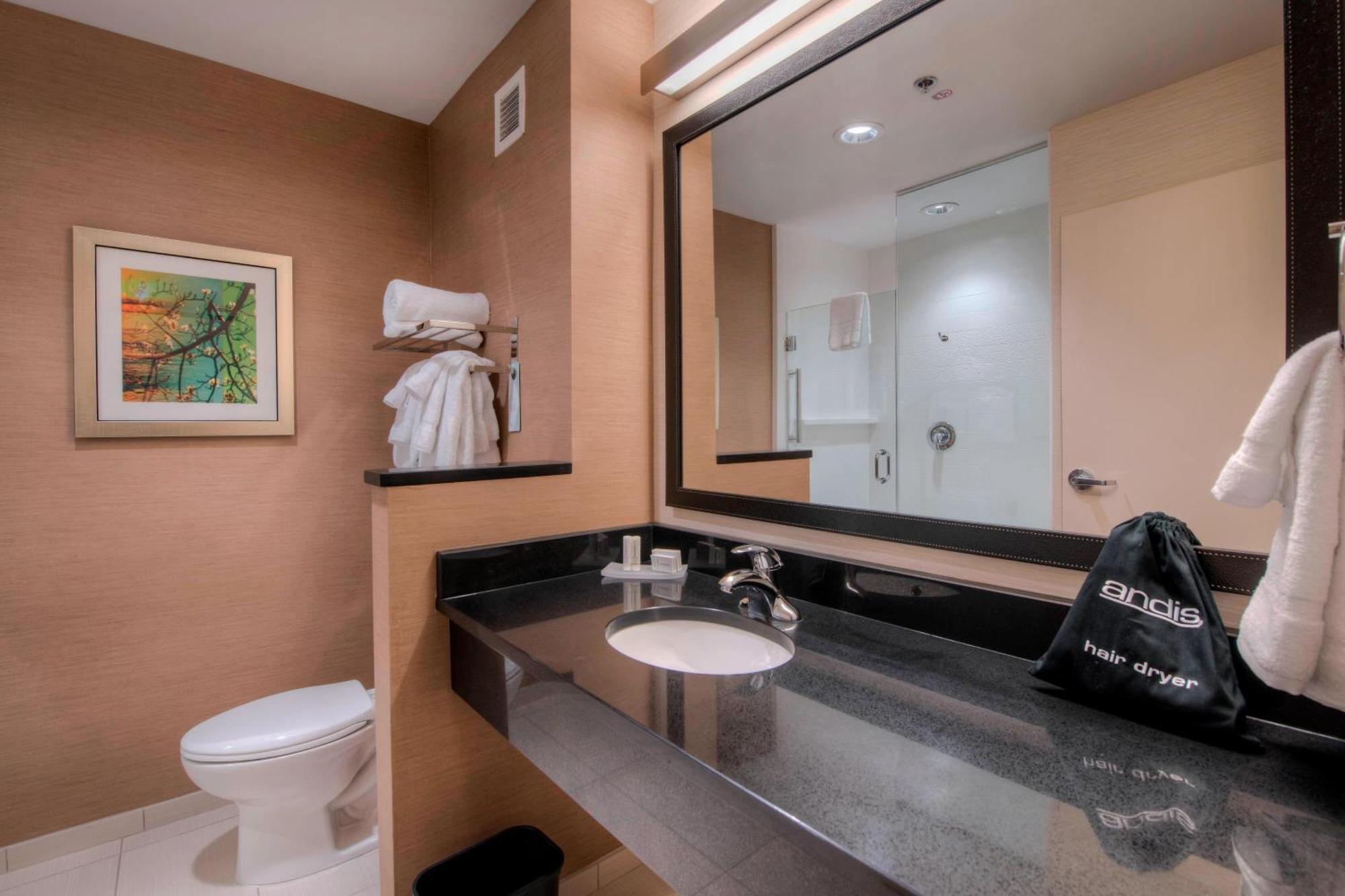 Fairfield Inn & Suites By Marriott Charlotte Airport Exteriör bild